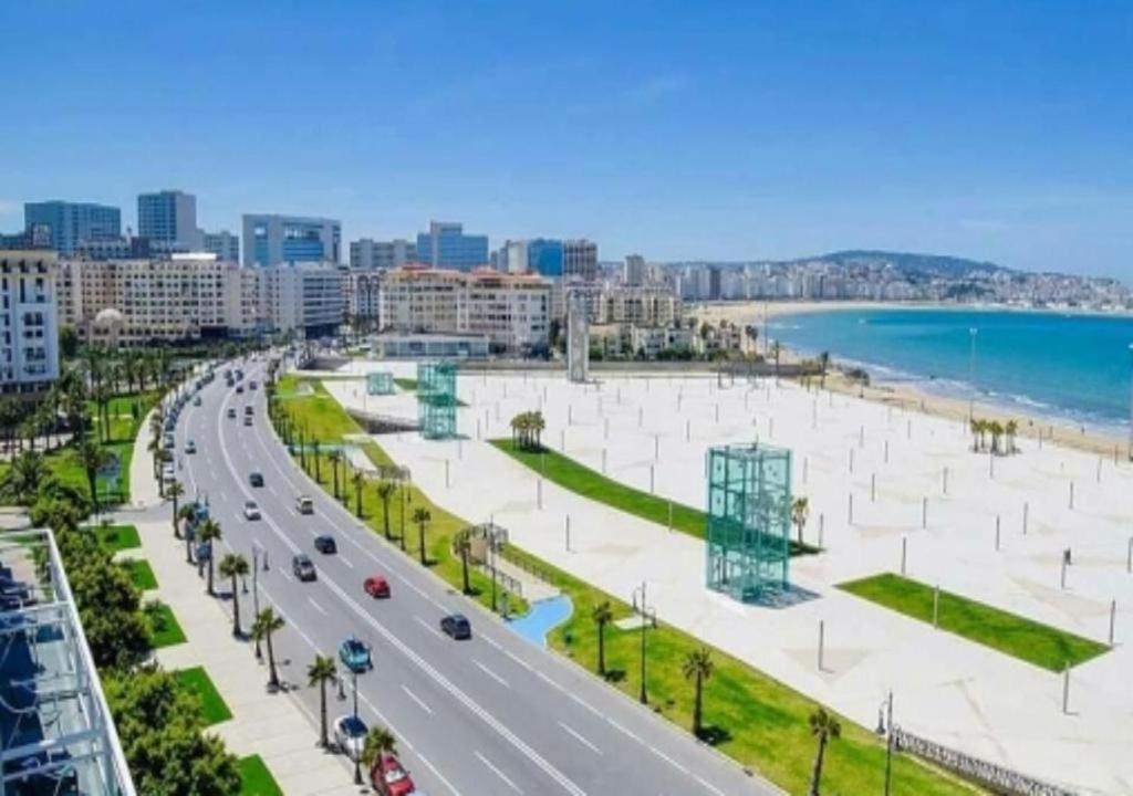 Ap 2Ch City Centre Parking En Face Hilton A Cote Du Plage 탕헤르 외부 사진